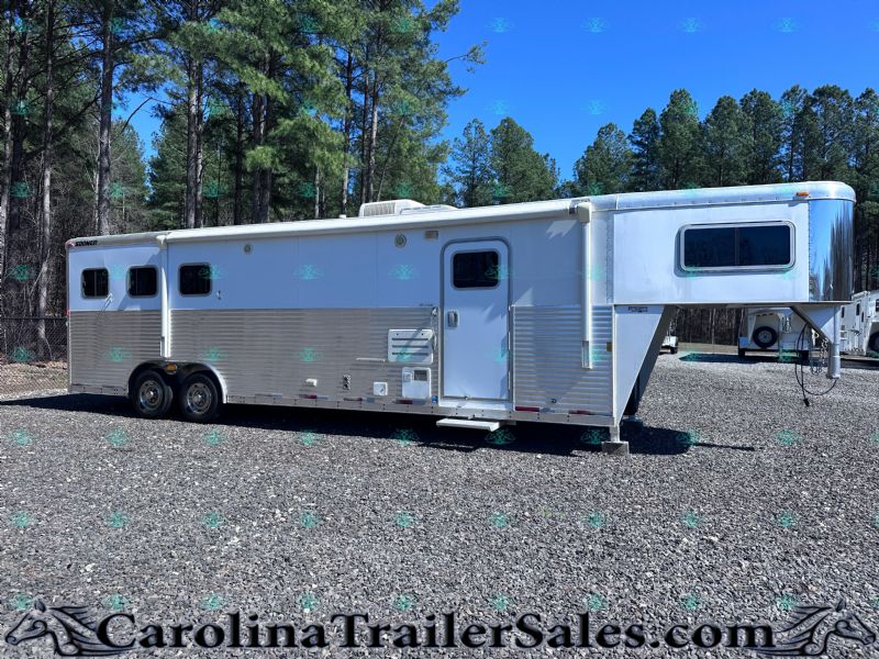 Used Horse Trailers for Sale