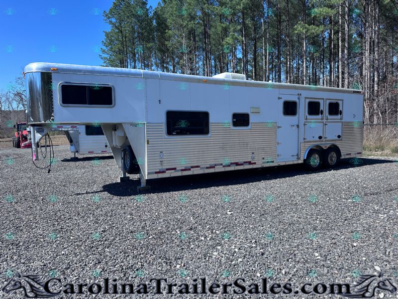 Used Horse Trailers for Sale