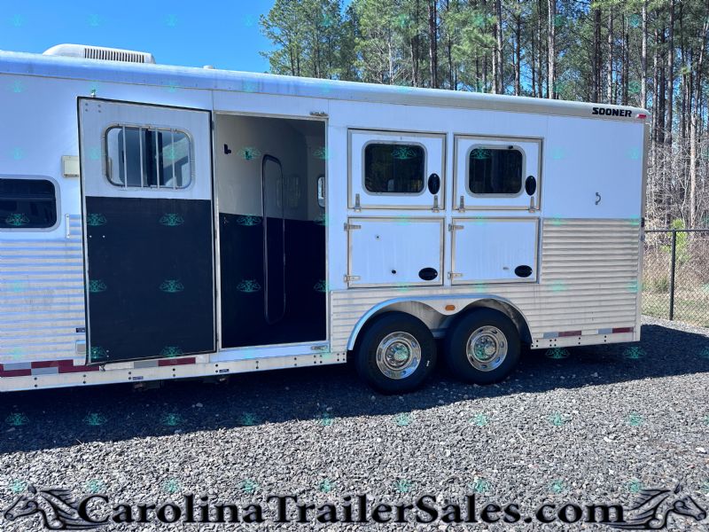 Used Horse Trailers for Sale