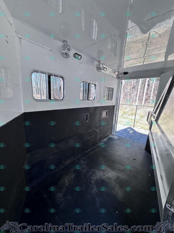 Used Horse Trailers for Sale