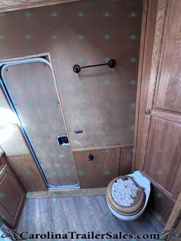 Used Horse Trailers for Sale