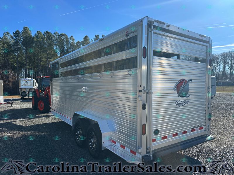 Used Horse Trailers for Sale