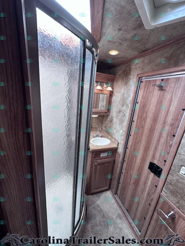 Used Horse Trailers for Sale