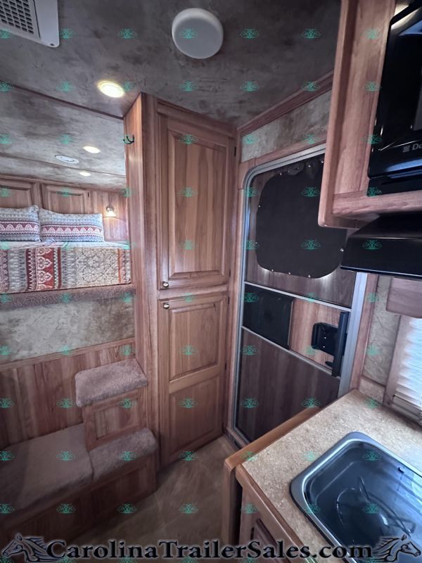 Used Horse Trailers for Sale