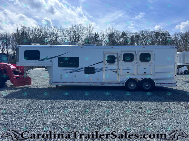 Used Horse Trailers for Sale