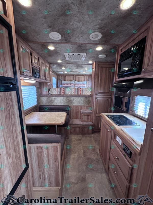 Used Horse Trailers for Sale