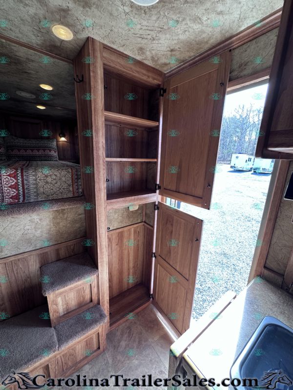 Used Horse Trailers for Sale