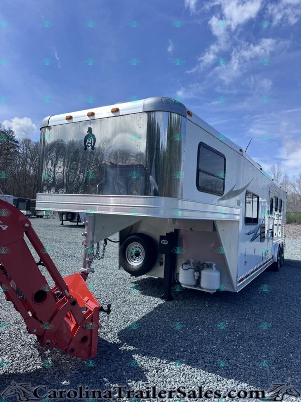 Used Horse Trailers for Sale