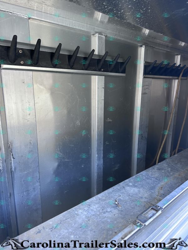 Used Horse Trailers for Sale