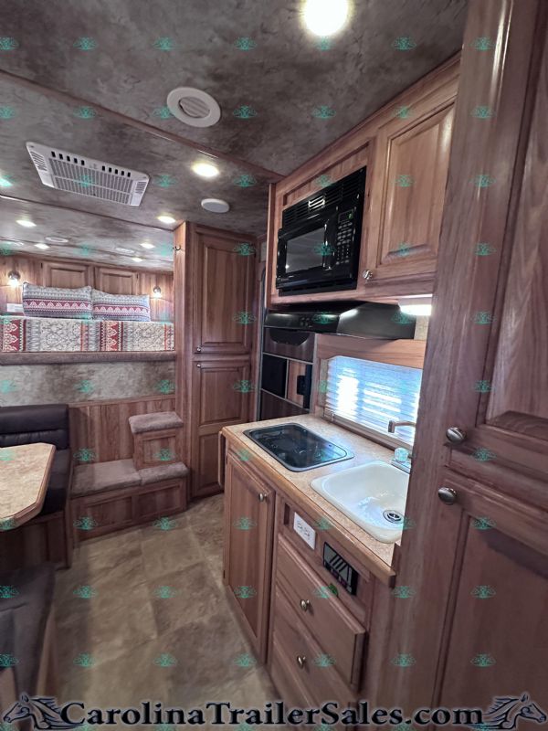 Used Horse Trailers for Sale