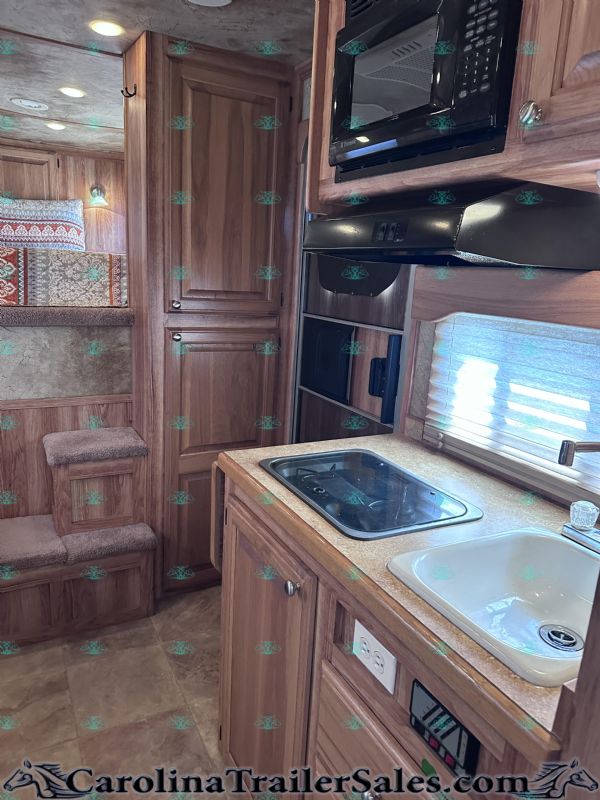 Used Horse Trailers for Sale