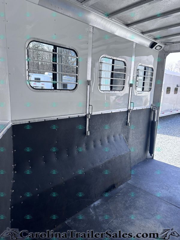 Used Horse Trailers for Sale