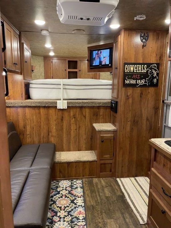 Used Horse Trailers for Sale