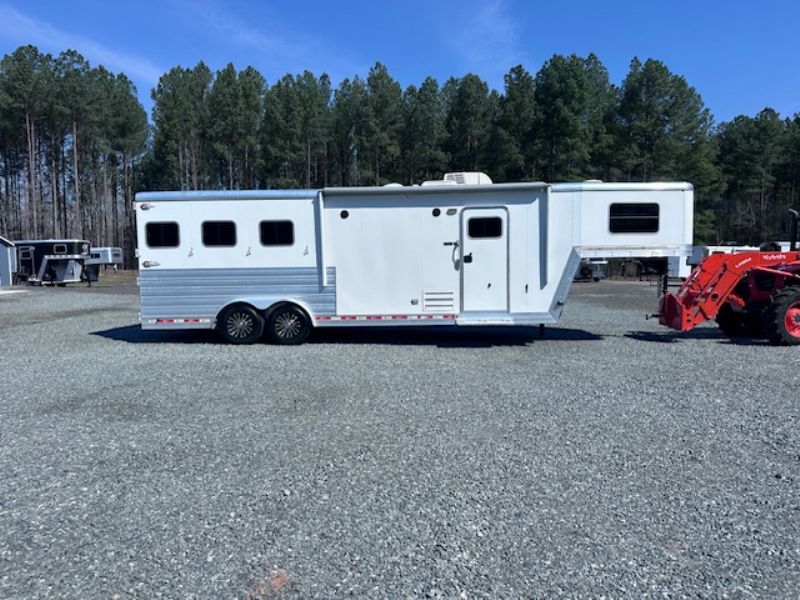 Used Horse Trailers for Sale