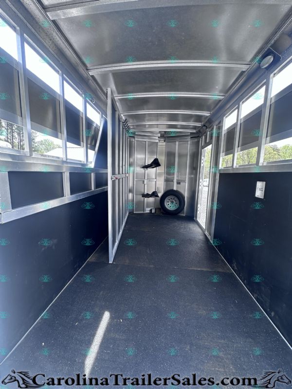 Used Horse Trailers for Sale