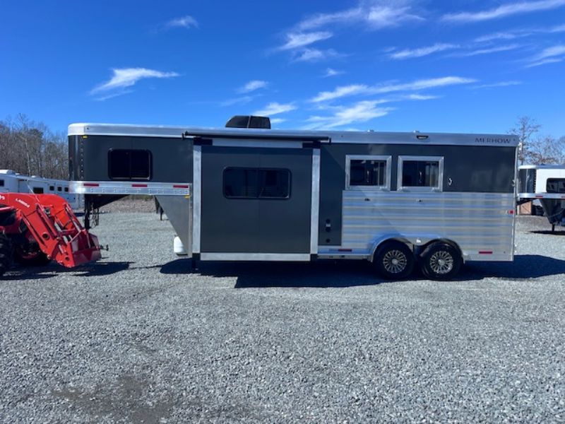 Used Horse Trailers for Sale