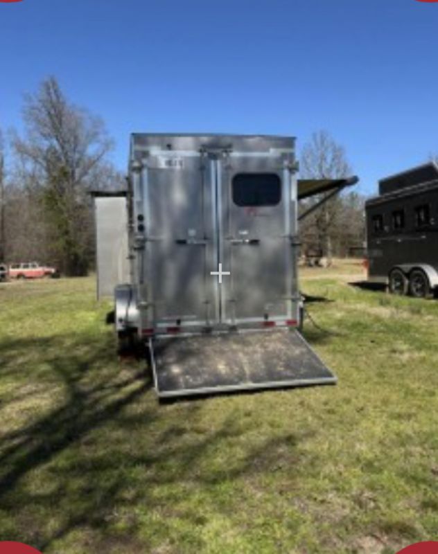 Used Horse Trailers for Sale