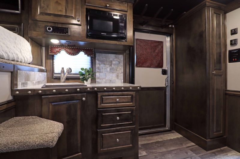 Used Horse Trailers for Sale