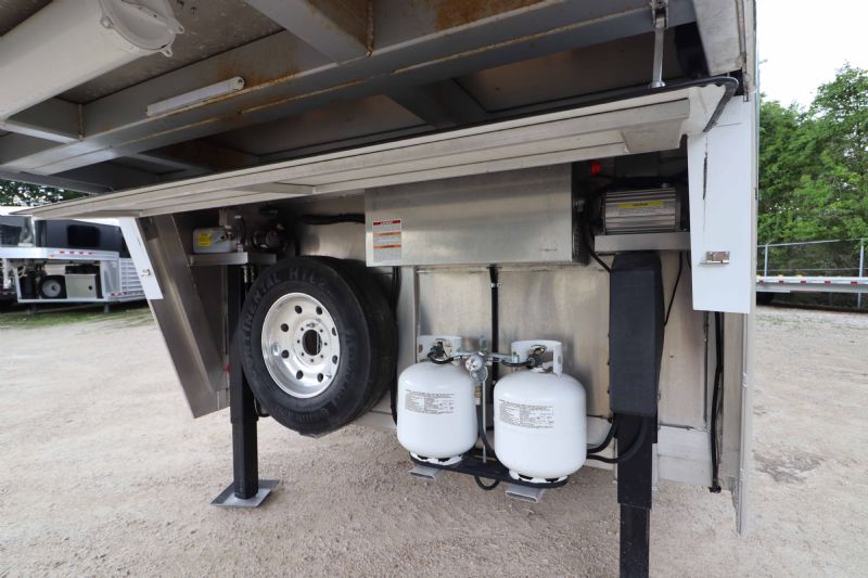 Used Horse Trailers for Sale