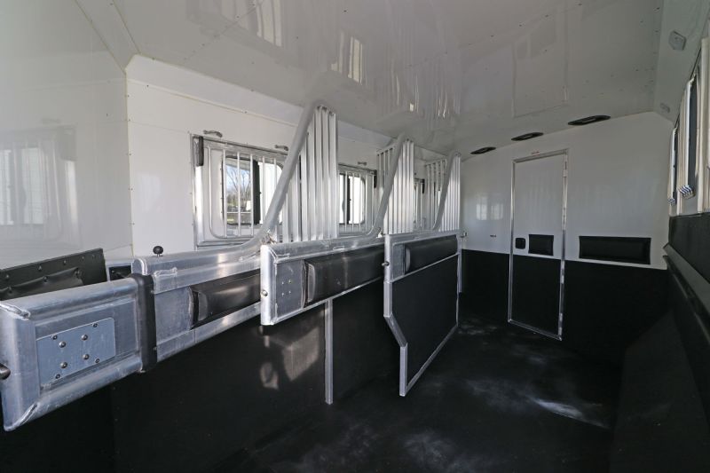 Used Horse Trailers for Sale