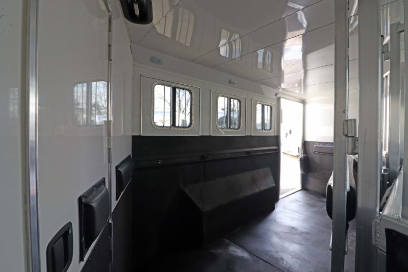 Used Horse Trailers for Sale