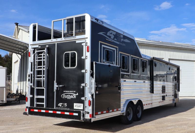 Used Horse Trailers for Sale