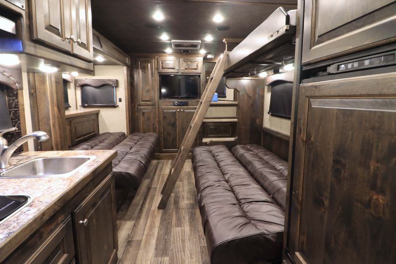 Used Horse Trailers for Sale