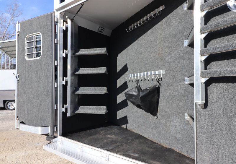 Used Horse Trailers for Sale