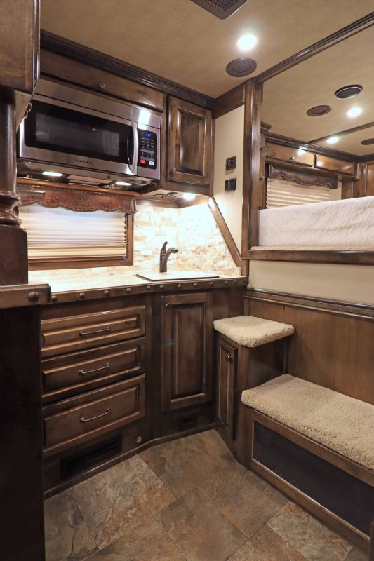 Used Horse Trailers for Sale