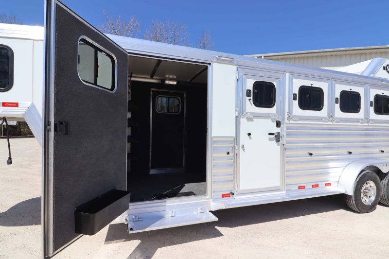 Used Horse Trailers for Sale
