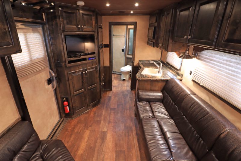 Used Horse Trailers for Sale