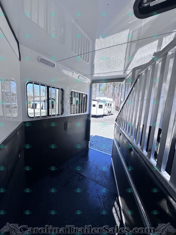 Used Horse Trailers for Sale