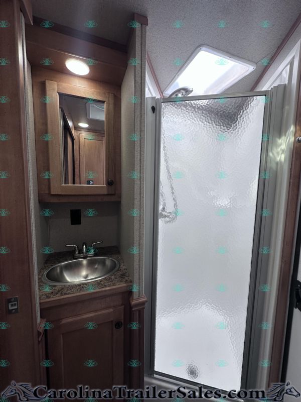 Used Horse Trailers for Sale