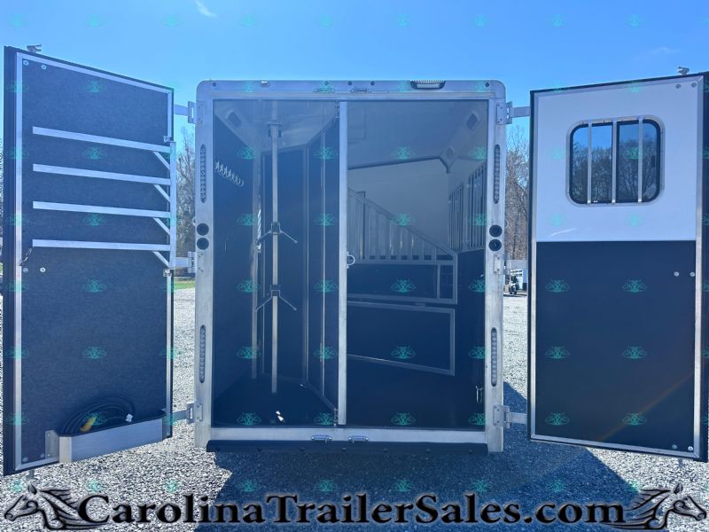 Used Horse Trailers for Sale