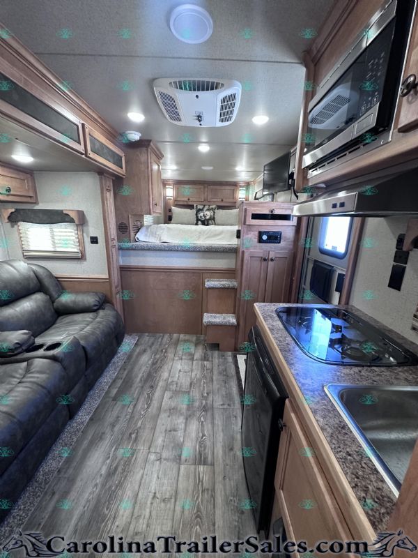 Used Horse Trailers for Sale