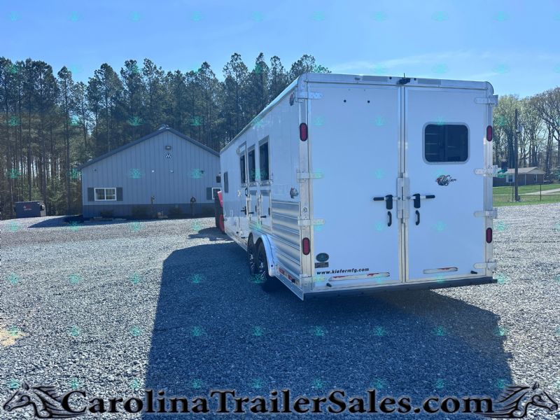 Used Horse Trailers for Sale