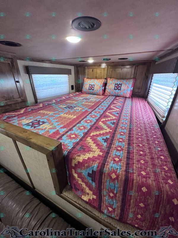 Used Horse Trailers for Sale