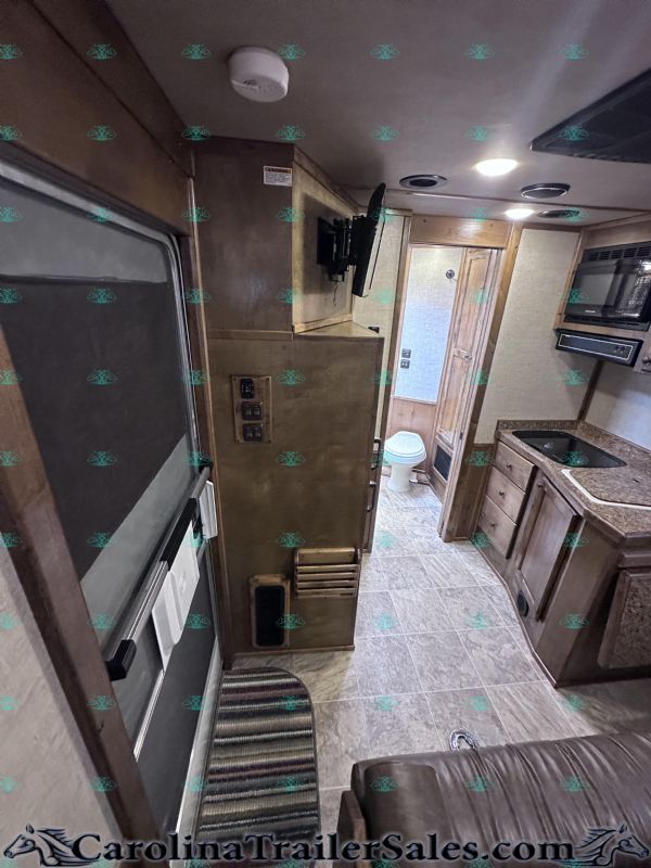 Used Horse Trailers for Sale