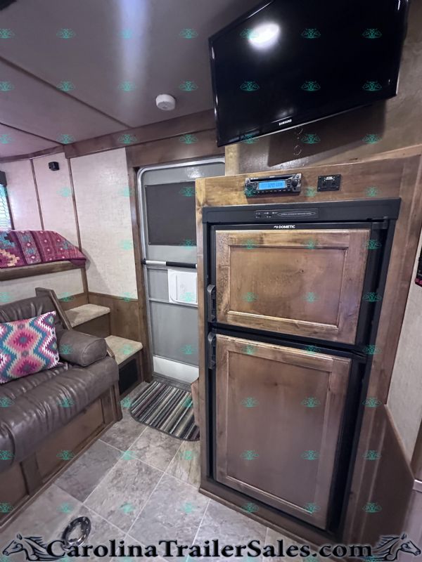 Used Horse Trailers for Sale