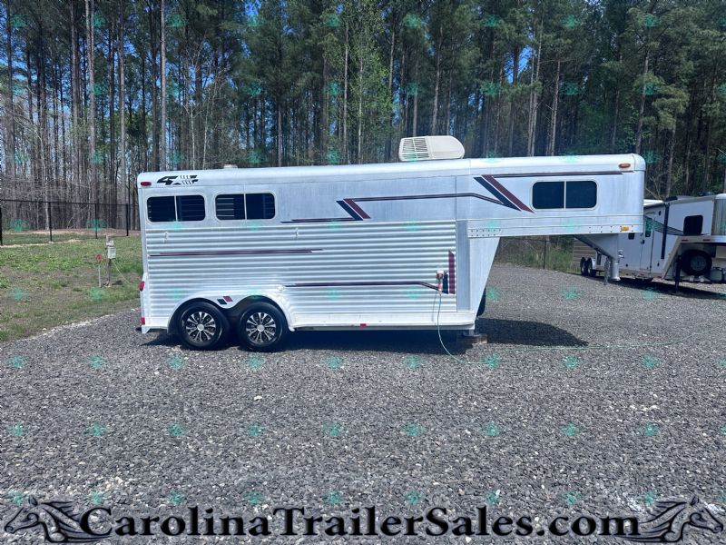 Used Horse Trailers for Sale