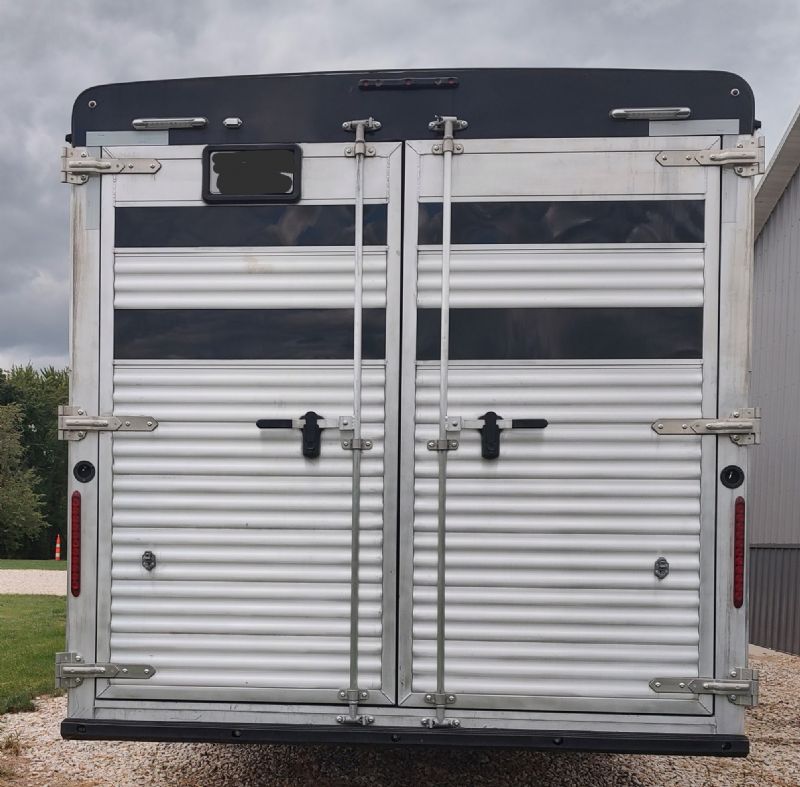 Used Horse Trailers for Sale