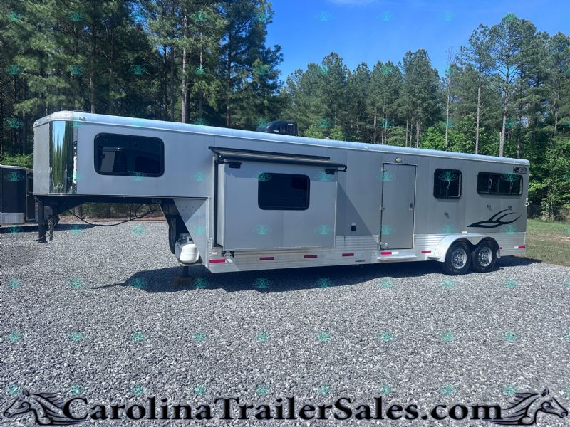 Used Horse Trailers for Sale