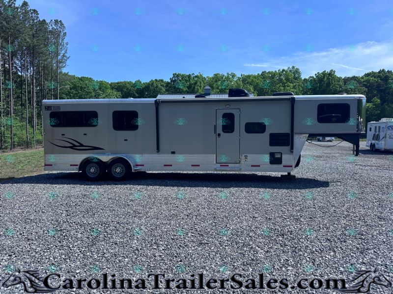 Used Horse Trailers for Sale