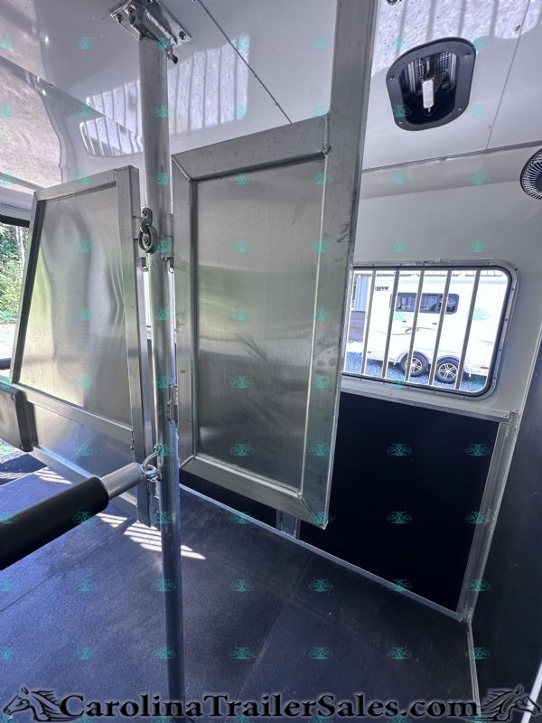 Used Horse Trailers for Sale