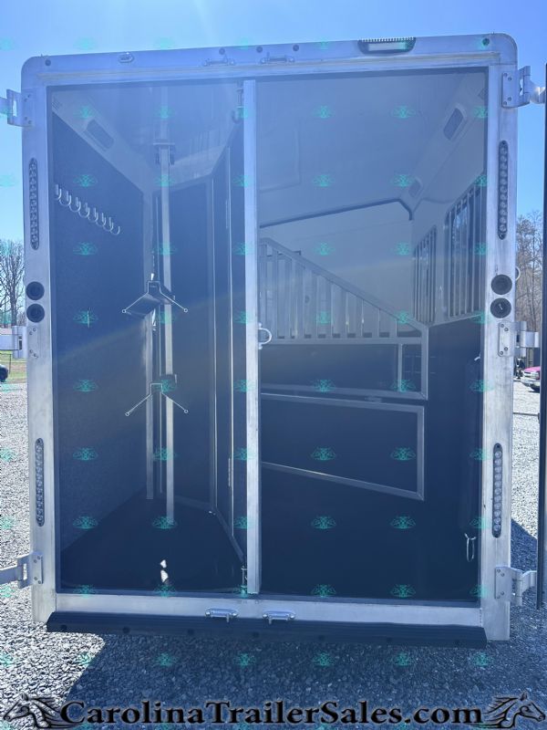 Used Horse Trailers for Sale