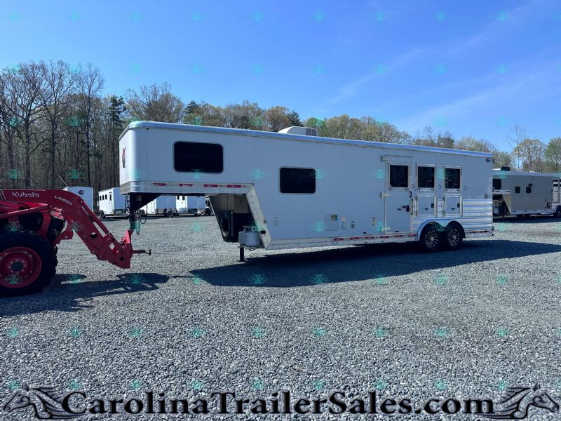 Used Horse Trailers for Sale