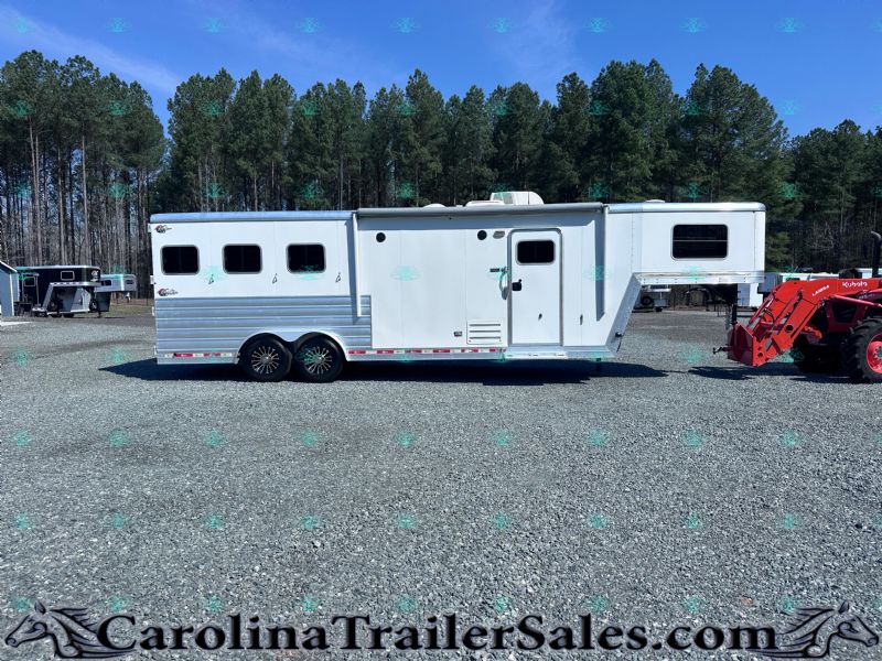 Used Horse Trailers for Sale