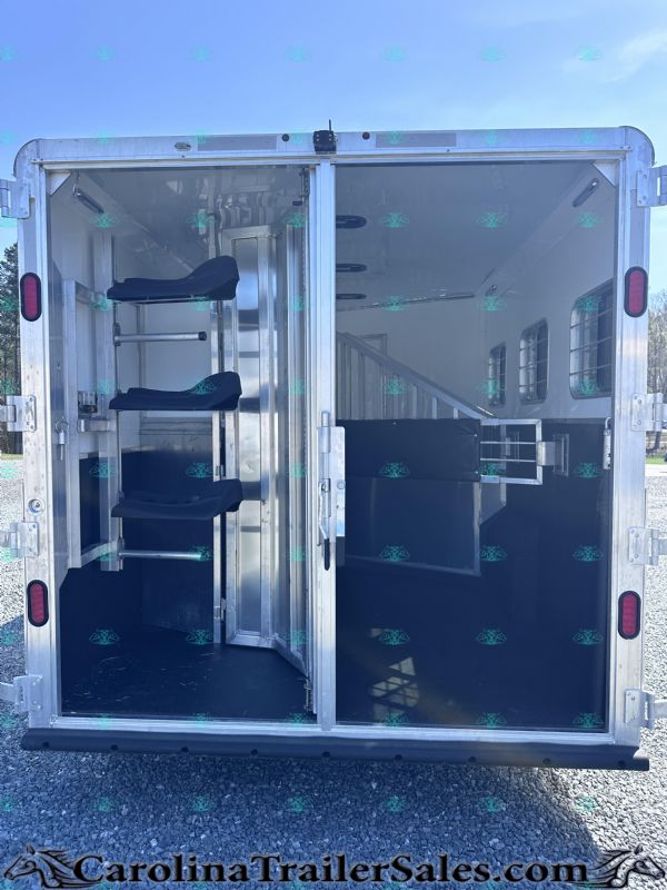 Used Horse Trailers for Sale