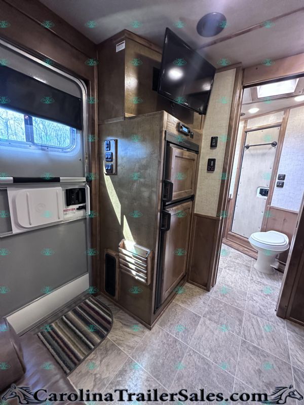 Used Horse Trailers for Sale