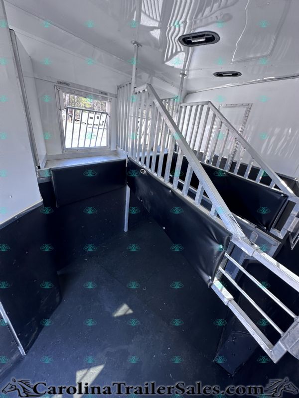 Used Horse Trailers for Sale